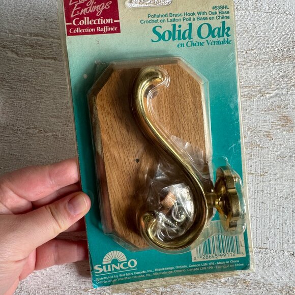 Vintage Metal Hook with Solid Oak Back Plate - New Old Stock - Picture 9 of 9